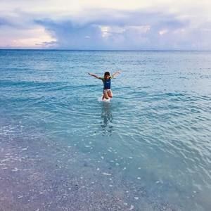 Meet your Posher, Kim